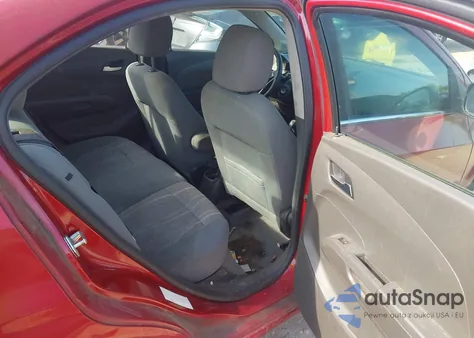 2013 Chevrolet Sonic Lt Auto из США, поврежденный, VIN 1G1JC5SG8D4223395